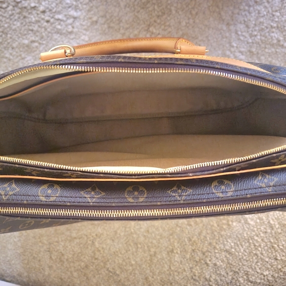 Louis Vuitton Alize 24 hrs bag Vintage Brown/tan - Picture 6 of 10